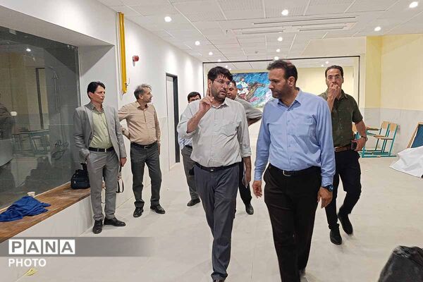 بازدید مدیران کل آموزش و پرورش و نوسازی مدارس از دبیرستان سبز فردوسی بجنورد