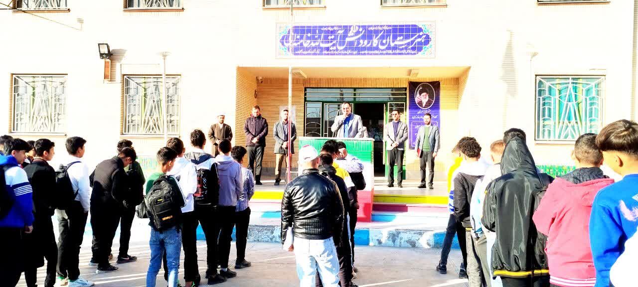 موفقیت بدون برنامه‌ریزی و‌ توکل به خدا حاصل نمی‌شود
