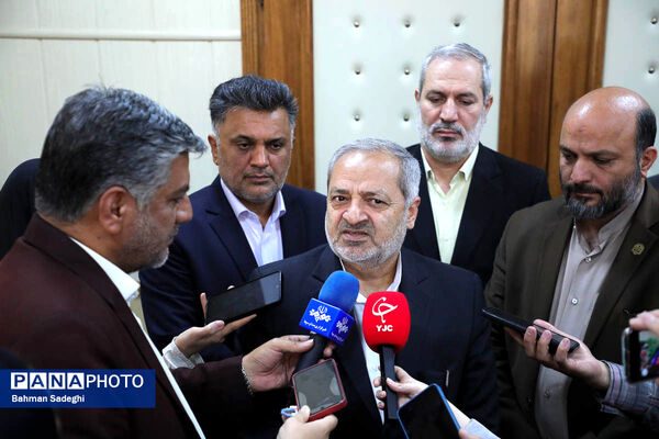  جلسه هم‌اندیشی قرارگاه جهادی آموزش و پرورش