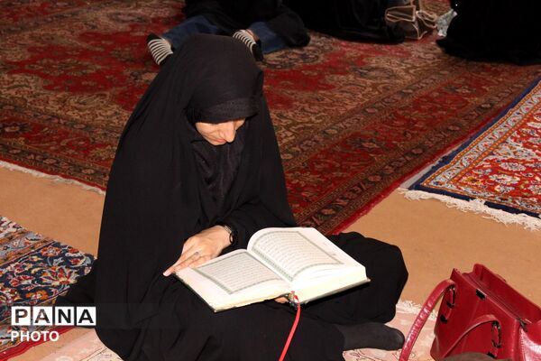 حضور پرشور مردم نظرآباد در آیین عبادی سیاسی نماز جمعه