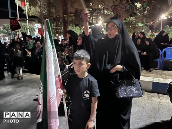 حضور نوجوانان ابرکوهی در یکصد و هشتمین شب تجمعات
