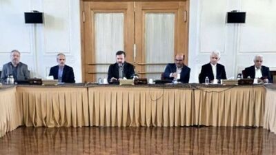 تاکید معاون وزیر خارجه بر تقویت دیپلماسی حقوقی، بین‌المللی و چندجانبه و بهره‌گیری موثر از ظرفیت‌های بین‌المللی