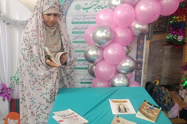 اولین روز از اعتکاف دختران در مسجد الزهرا شهر قیامدشت ری یک