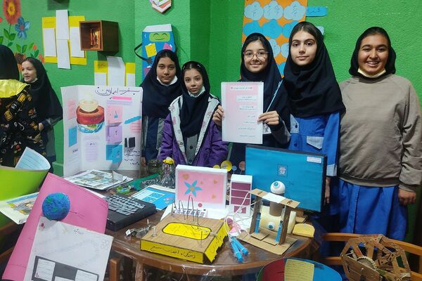 هفته پژوهش فرصتی برای شکوفایی استعدادهای علمی دانش‌آموزان مدرسه شهید باهنر