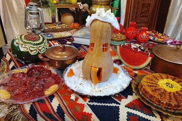 جلوه‌هایی از شکوه فرهنگ ایران باستان در دبیرستان شهدای محراب 