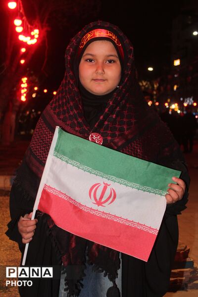 اجتماع مردم شور عاشورایی بهارستان در پی شهادت رهبر انقلاب