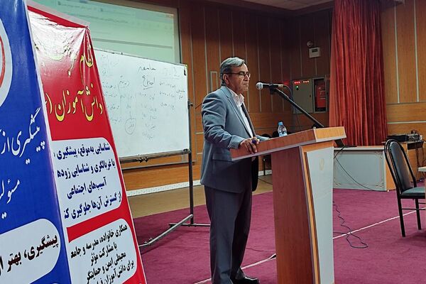 برگزاری جلسه مشاوره و پیشگیری از آسیب های اجتماعی در کانون ملائک شهرستان قرچک