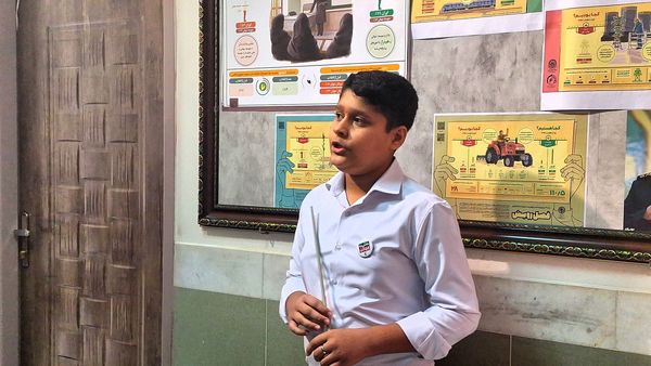 نمایشگاه «مدرسه انقلاب» دبیرستان میثاق