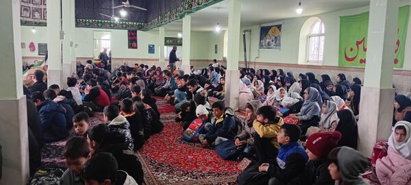 یادواره شهدای روستای کمک سفلی با حضور خانواده‌های شهدا و مسئولان