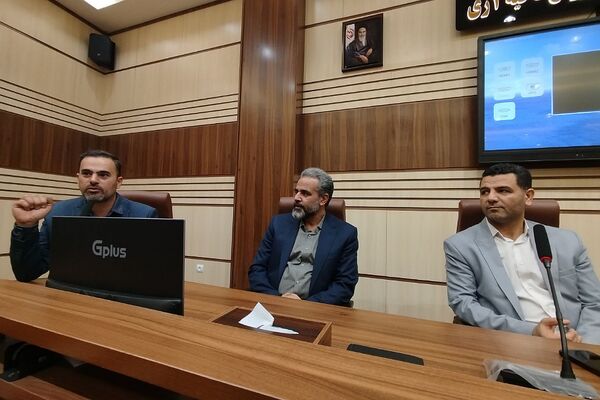مراسم افطاری فرماندهان بسیج دانش‌آموزی و فرهنگیان در آموزش و پرورش ناحیه دو شهرری 