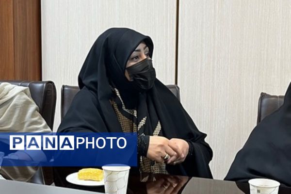 برپایی میز خدمت در فرمانداری شهرستان ملارد به مناسبت هفته بهزیستی 