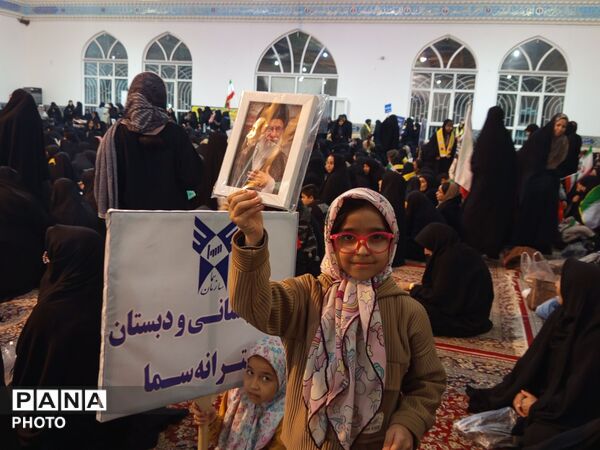 مراسم وداع با پیکر مطهر سردار شهید غلامرضا محمد زاده