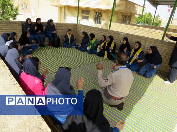 اردوی تمشک دختران بجنورد در اردوگاه شهید چمران 