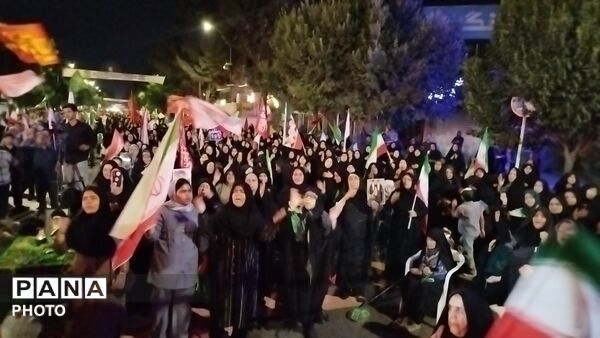 حماسه سازی مردم در صد و چهل و ششمین شب در حسینیه امام خمینی نیشابور در قاب پانا