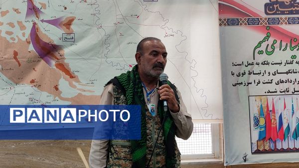 بازدید دختران ملاردی‌از منطقه عملیاتی فتح المبین در اردوی راهیان نور  