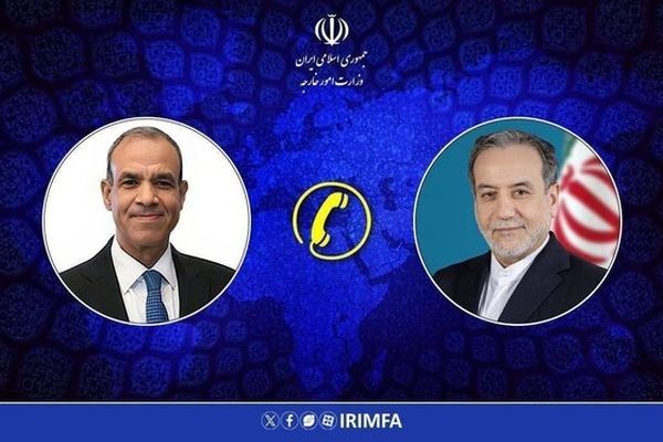 ابراز تاسف مصر نسبت به ممانعت از حضور عراقچی در داووس