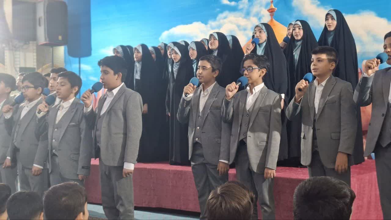 حضور گسترده مردم هشتگرد در جشن عید غدیر 