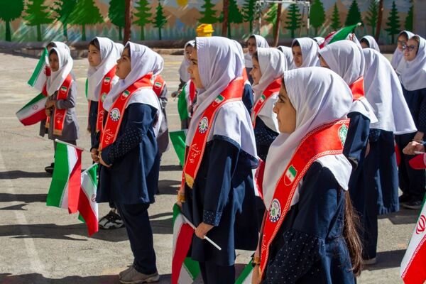 برگزاری همایش یاوران انقلاب، پیشتازان مقاومت در شهرستان محلات
