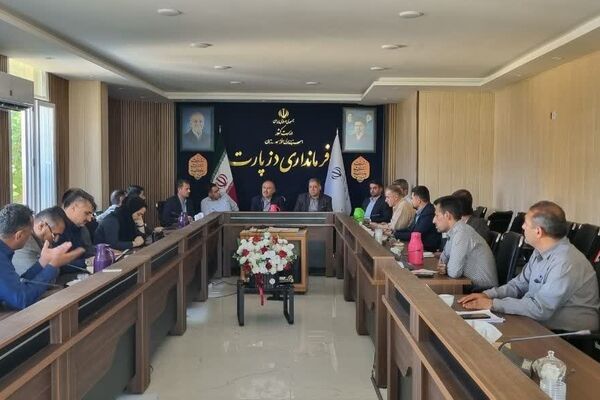 لزوم نظارت مستمر نانوایی‌ها و تأمین پایدار آرد و کالاهای اساسی 