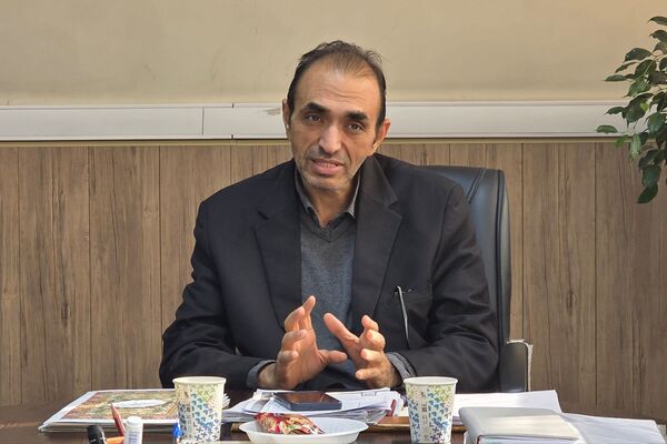 تقدیر از دانش آموز خبرنگاران فعال پانا بهارستان دو