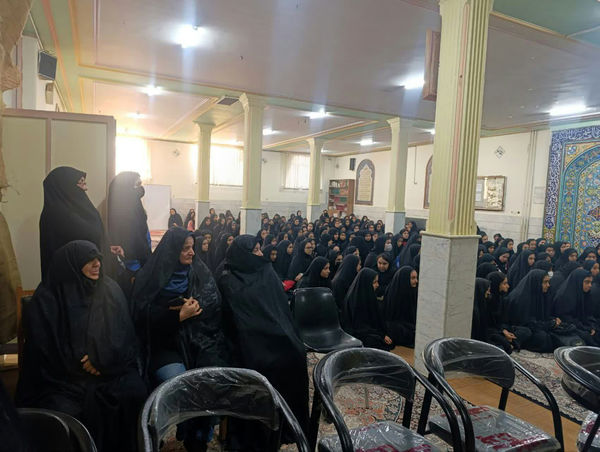 مراسم عزاداری ام ابیها(س) در دبیرستان محدثه قم