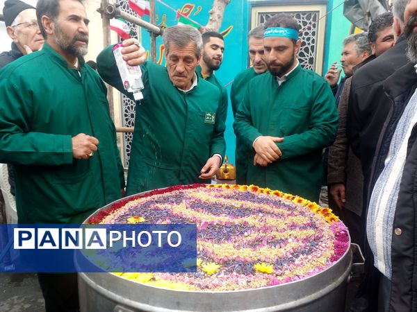 شهر قدس غرق در شور نیمه‌شعبان