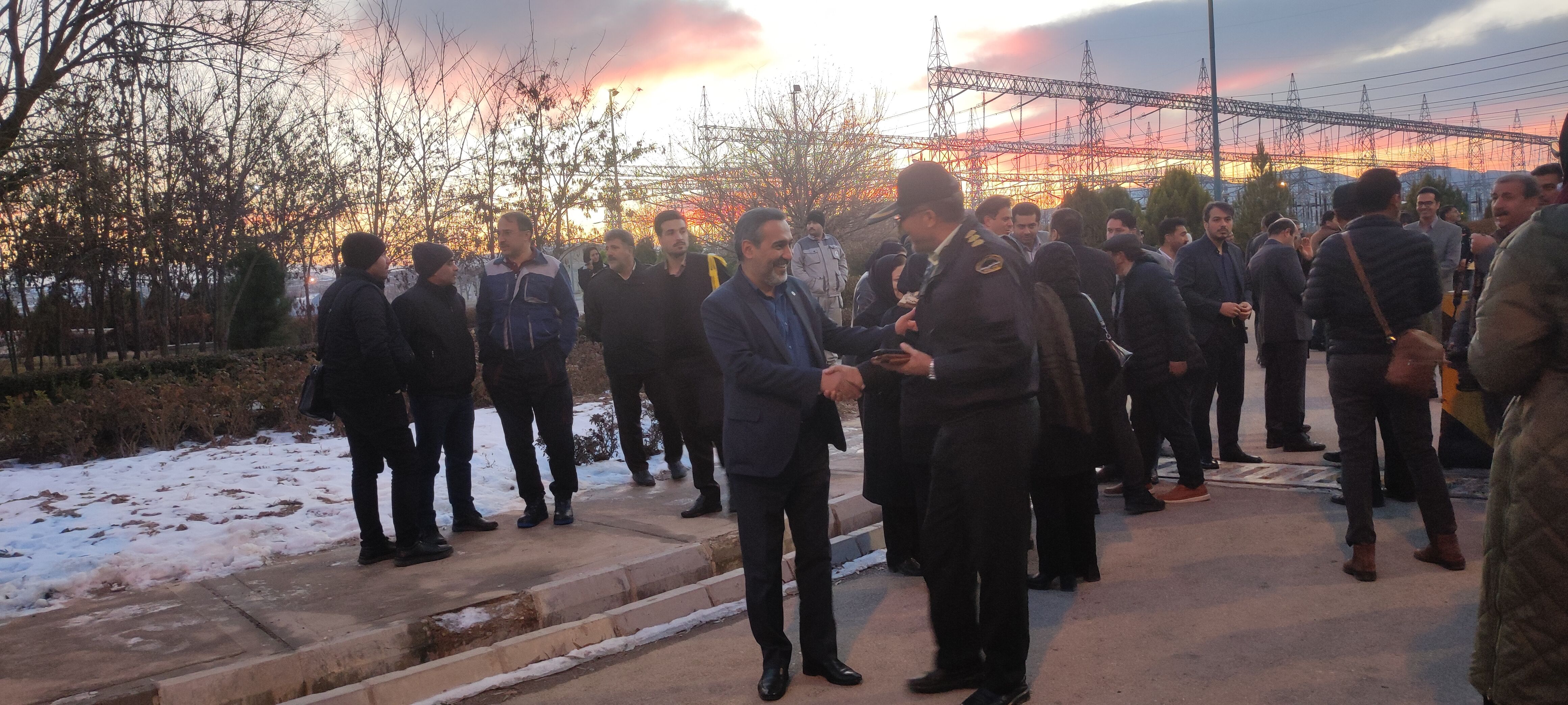 برگزاری جلسه شورای اداری شهرستان شیروان با حضور وزیر نیرو در نیروگاه شیروان