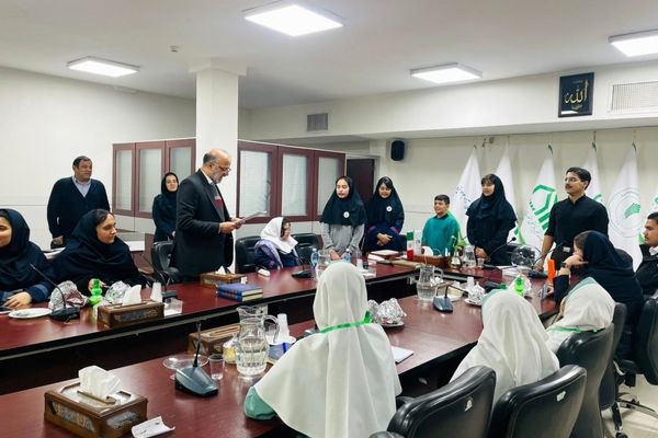 تشکیل مجلس دانش‌آموزی مجتمع آموزشی حضرت جوادالائمه (ع) یزد