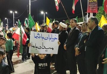 حضور  هر شب مردم معمولان در خیابان ها،نمادی از همبستگی  