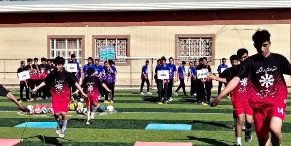 افتتاحیه المپیاد ورزشی درون مدرسه ای شهید بهشتی 