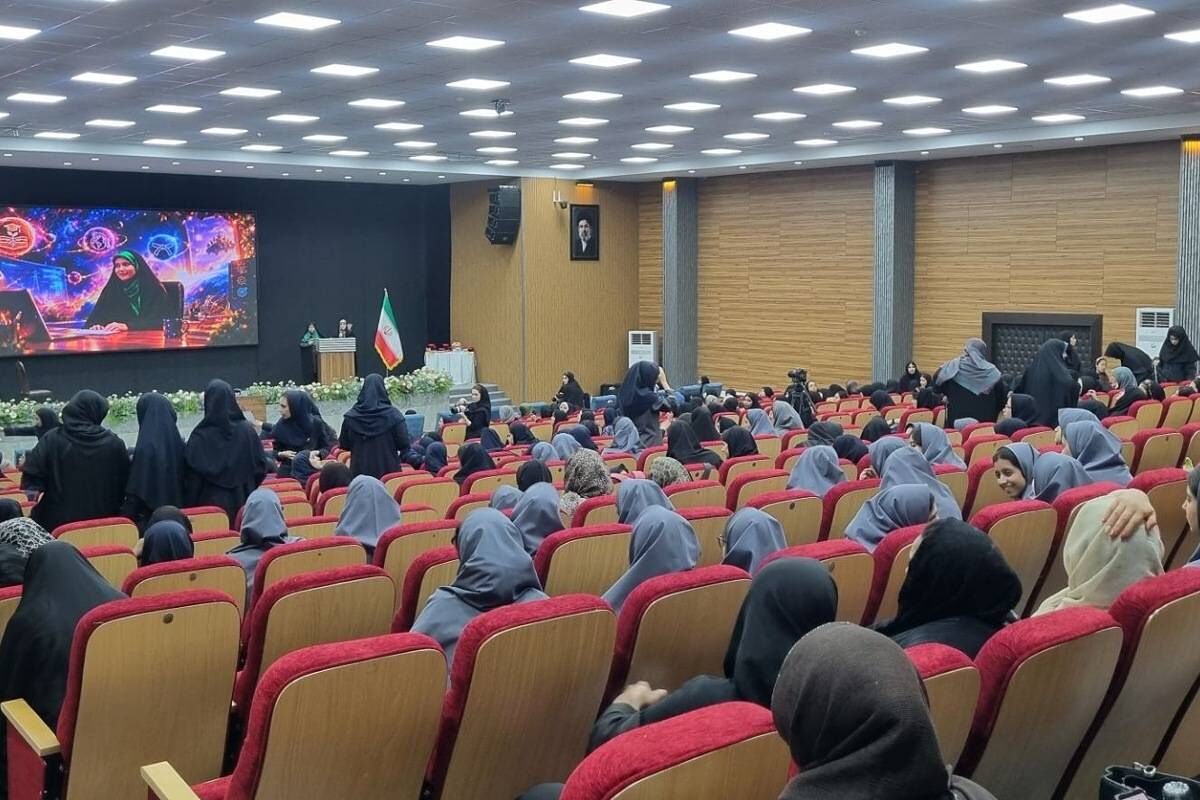 فردامون رو باهم می‌سازیم