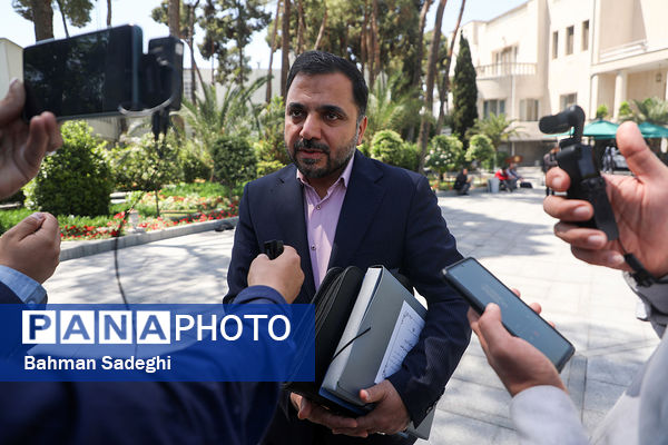 در حاشیه جلسه هیات دولت