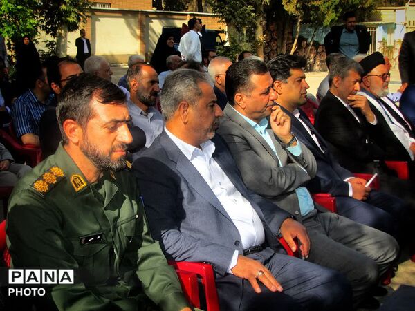 آیین کلنگ‌زنی مدرسه ۹ کلاسه انقلاب اسلامی فلاورجان