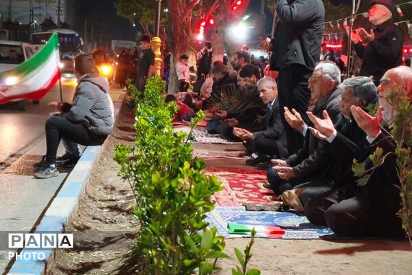 برپایی نماز استغاثه امام زمان (عج) در بهارستان دو