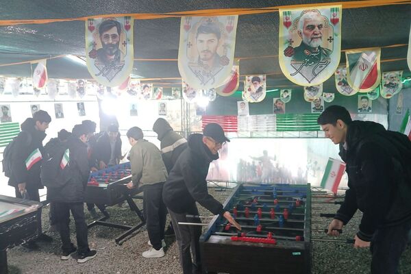 حضور پرشور دانش آموزان ناحیه دو شهرری در برنامه‌های متنوع دهه فجر و جشن انقلاب