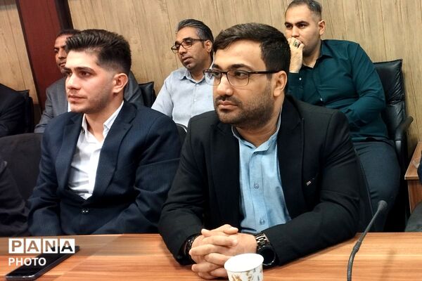 آیین تجلیل از فعالان حوزه پرورشی در بهارستان دو