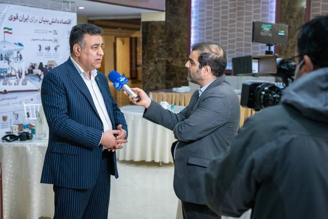 بررسی آینده اقتصاد دانش‌بنیان در همایش ملی راهبردها و چشم‌انداز شرکت‌های دانش‌بنیان