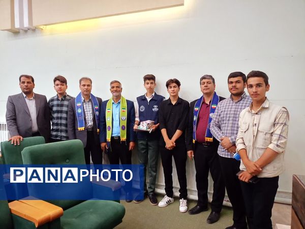 حضور پررنگ مسئولان استانی در مراسم تجلیل از خبرنگاران پانا شهرستان کاشمر