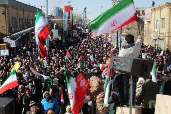 یک زنجان متحد در روز ۲۲بهمن 