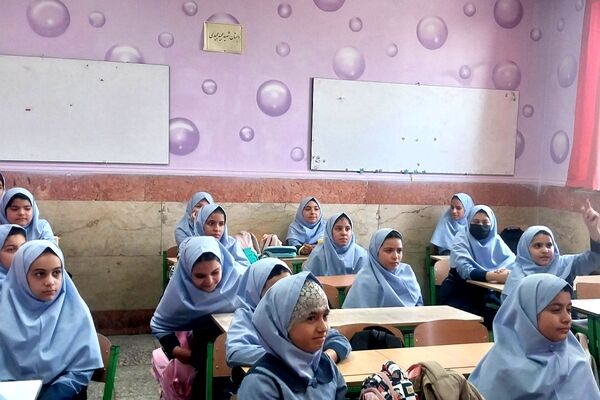 اجرای طرح «همیار پلیس» در دبستان شهید مجید مجیدی ناحیه دو شهرری 