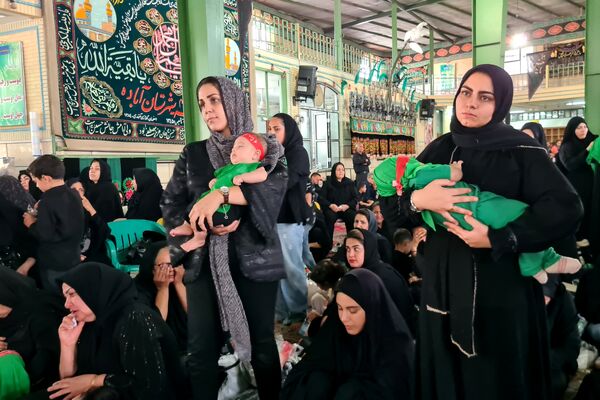 همایش شیرخوارگان حسینی شهرستان آباده