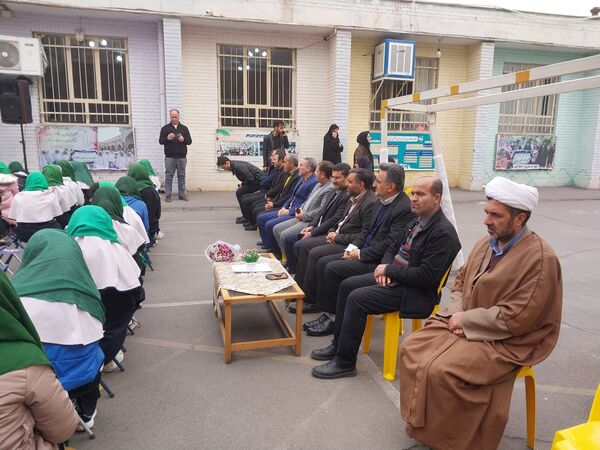 جشن نیکوکاری در دبستان اخوان گنجی