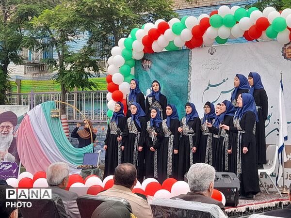 زنگ سپاس معلم در خراسان رضوی نواخته شد