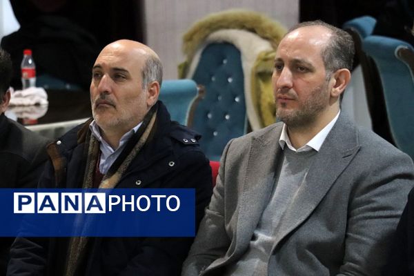 مراسم تجلیل از مادران، همسران شهدا و بانوان جانباز فرهنگی آذربایجان شرقی