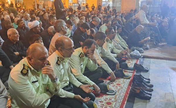 مراسم وداع با شهید امنیت هادی میرآبادی در مسجد جامع شهرستان نیشابور 