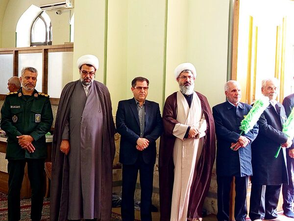 یک سال از نبود شهید جمهور میگذرد