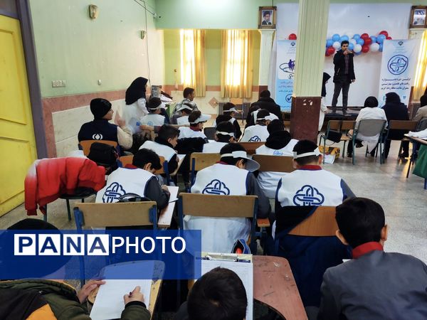 رقابت علمی و مهارتی سفیران سلامت در رباط کریم؛ گامی برای ارتقای آگاهی بهداشتی دانش‌آموزان