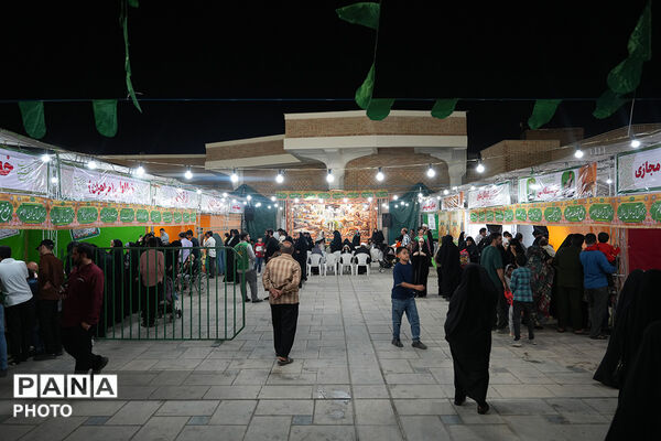 برپایی نمایشگاه غدیر در حرم حضرت معصومه(س)