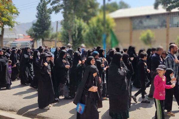 شکوه عزاداران رضوی در لردگان