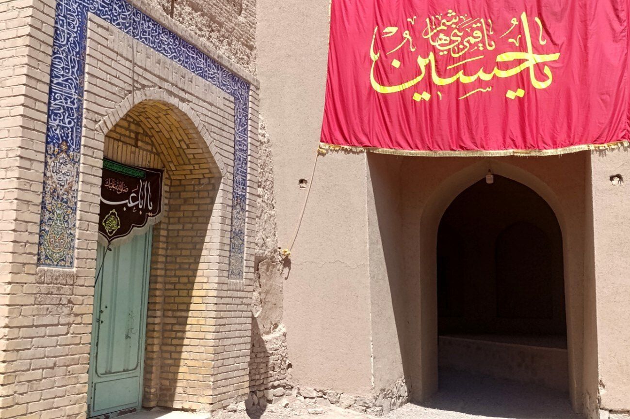 سفری به دل «قلعه قورتان» در شهرستان ورزنه